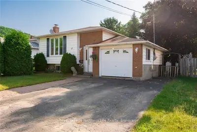 17 SOUTHVIEW Crescent, North Bay, ON P1B 8T9