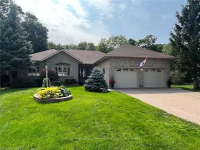 44 NOTTINGHAM Drive, North Bay, ON P1C 1K1