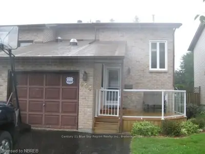 654 Bromley Street, North Bay, On P1b 9h9