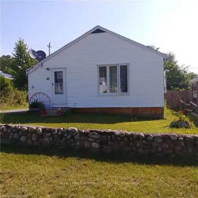 48 CEDAR Avenue, Unorganized Townships, ON P0H 2J0