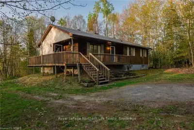 106 LAKEVIEW Court, Bonfield, ON P0H 1E0