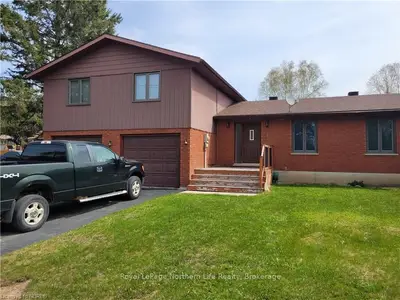261 ELEVENTH Street, Mattawa, ON P0H 1V0