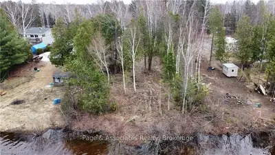 1028 EVANSVILLE Drive, West Nipissing, ON P2B 2K4