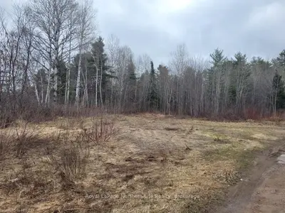747 & 727 JOHN Street, Mattawa, ON P0H 1V0