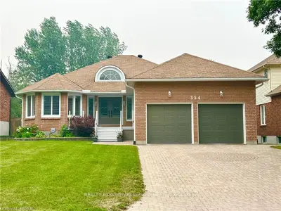 354 PEARCE Street, North Bay, ON P1C 1L4