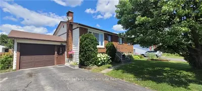 23 CHATEAU Terrace, West Nipissing, ON P2B 1X6