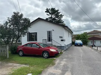 132 HIGHLAND Road, North Bay, ON P1B 6K4