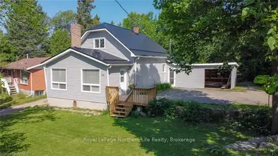 30 VALLEY VIEW Drive E, Powassan, ON P0H 1Z0