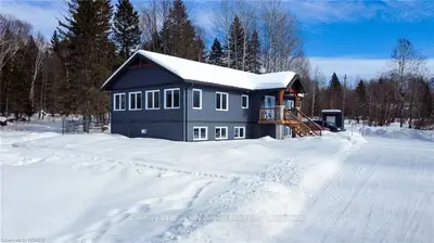 1049 QUAE QUAE Road, East Ferris, ON P0H 1K0