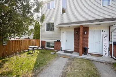 604 BANNER Avenue 11, North Bay, ON P1A 1X8