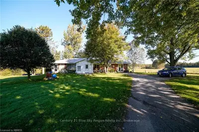 142 BOOTH Road, Nipissing, ON P0H 1J0