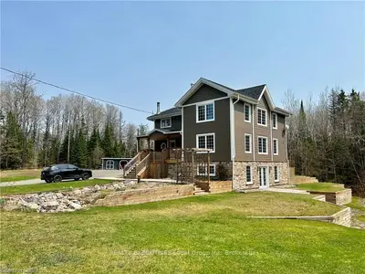 99 SPRUCE Road, Unorganized Townships, ON P0H 2A0