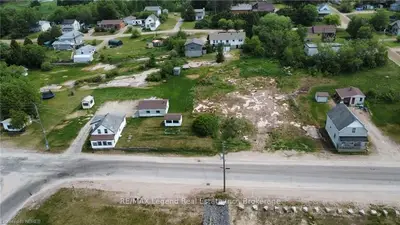 204 MARK Street, Bonfield, ON P0H 1E0