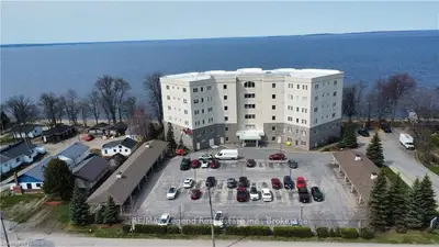 533 LAKESHORE Drive 308, North Bay, ON P1A 2E5