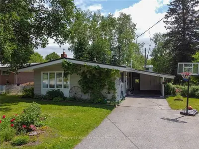 274 LEONARD Street, North Bay, ON P1B 5K2