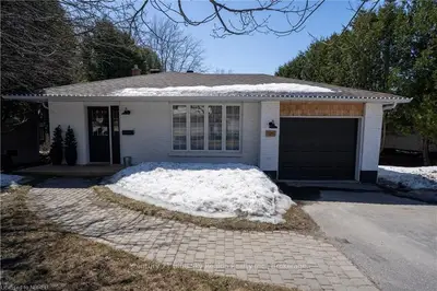 725 SKI CLUB Road, North Bay, ON P1B 7R5