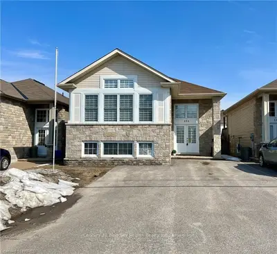 156 GREENWOOD Avenue, North Bay, ON P1B 5E9