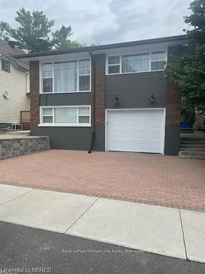 956 COPELAND Street, North Bay, ON P1B 3E4