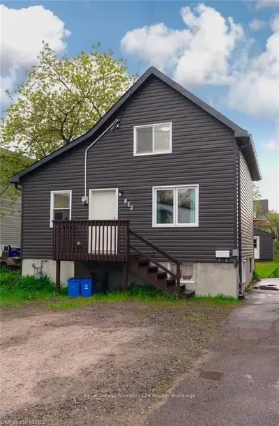 872 WORTHINGTON Street E, North Bay, ON P1B 1J4