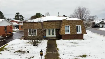 263 PARKER Street, West Nipissing, ON P2B 3A2