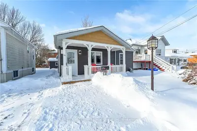 15 ROWE Avenue, North Bay, ON P1A 1W8