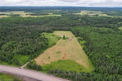 1068 HWY 17, North Bay, ON, P1B 8G4