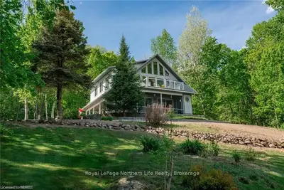 35 Sunnyside Lane, Bonfield, On P0h 1e0