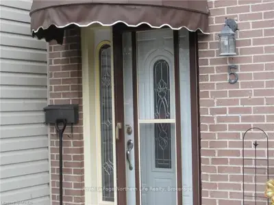 450 LAKESHORE Drive G-5, North Bay, ON P1A 2E1