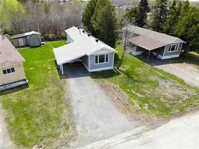 280 GOULARD Road 8, West Nipissing, ON P2B 2S1