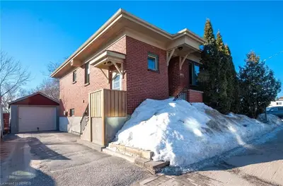 459 FISHER Street, North Bay, ON P1B 2E2
