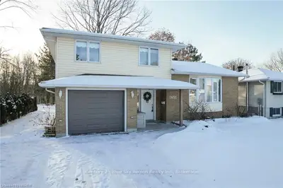 1651 PARKWOOD Drive, North Bay, ON P1B 4R5