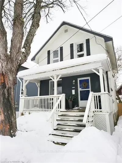 345 FIFTH Avenue W, North Bay, ON P1B 3N9