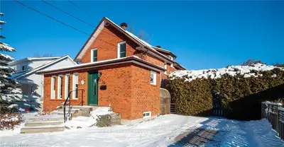 876 QUEEN Street, North Bay, ON P1A 1T9
