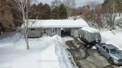 1436 VILLAGE Road, East Ferris, ON P0H 1B0