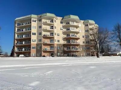 533 LAKESHORE Drive 604, North Bay, ON P1A 2E5