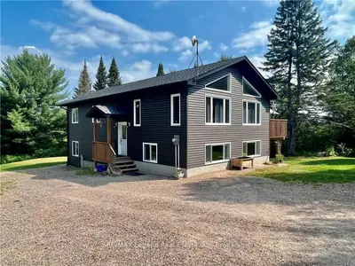95 LAVIGNE Road, East Ferris, ON P0H 1K0