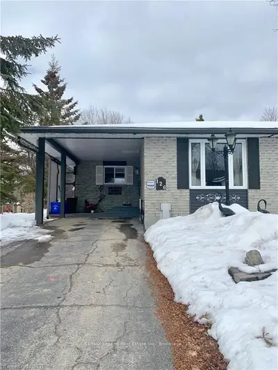 126 MASSEY Drive, North Bay, ON P1A 4G1