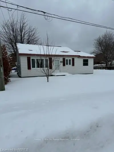 396 ANGUS Street, North Bay, ON P1B 7L8