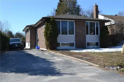 295 GLEN ROUGE Drive, North Bay, ON P1A 3H9