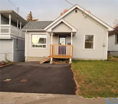 653 ANN Street, North Bay, ON P1B 5L7
