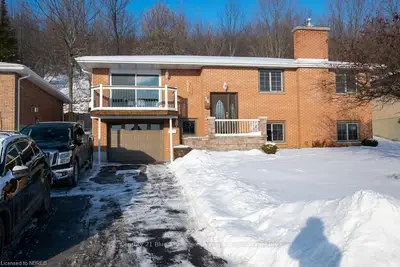 36 RIDDLE Court, North Bay, ON P1B 8S6