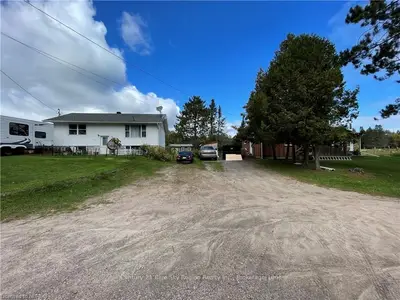 323 -327 GROULX Road, East Ferris, ON P0H 1B0