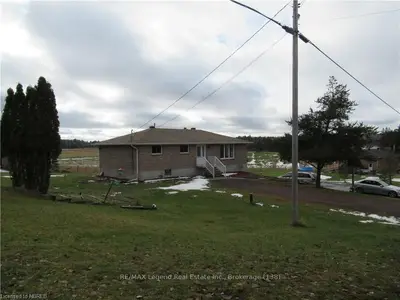 589 HWY 94, East Ferris, ON, P0H 1K0
