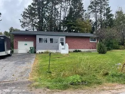 9 RIDGEMOUNT Drive, East Ferris, ON P0H 1K0