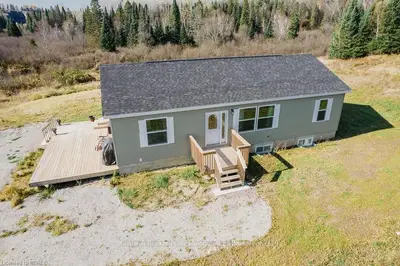 109 PILGERS Road, Nipissing, ON P0H 1J0