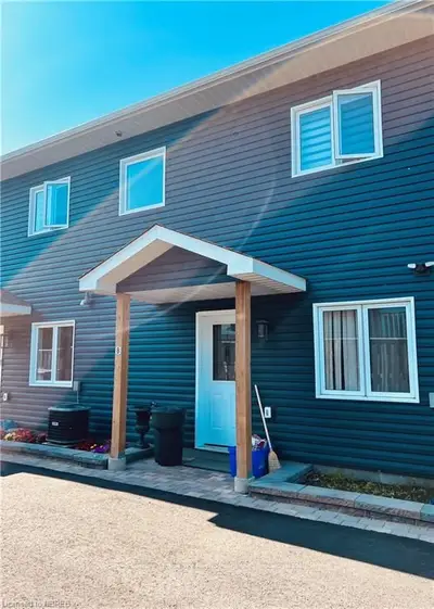 537 ANN Street 2, North Bay, ON P1B 5L4