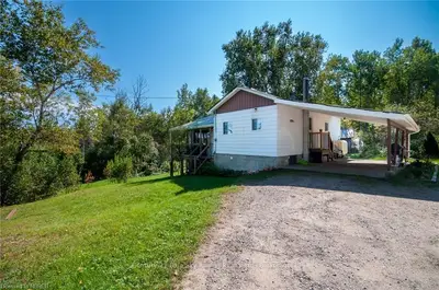 2517 HWY 17, East Ferris, ON, P0H 1K0