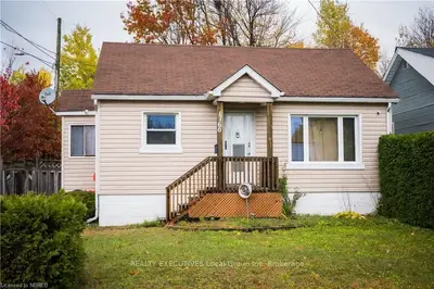 1160 HAVILAND Avenue, North Bay, ON P1B 6W9