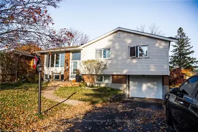 18 MERCER Drive, North Bay, ON P1A 2N7