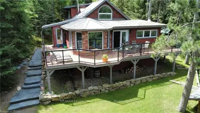 639 OLD HWY 17, Papineau-Cameron, ON, P0H 1V0